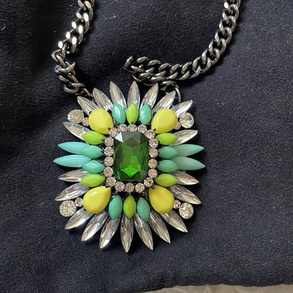 Statement necklace - Picture 2 of 4